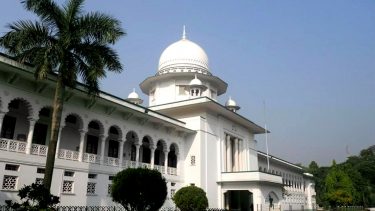 Dispose of drug- related cases within  6 months : HC