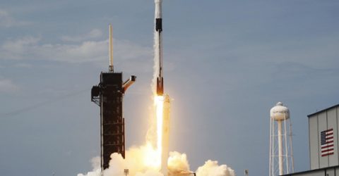 SpaceX heading for ISS on historic private crewed flight