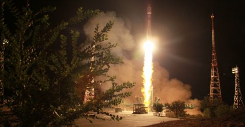 Russian rocket launches 34 new UK satellites
