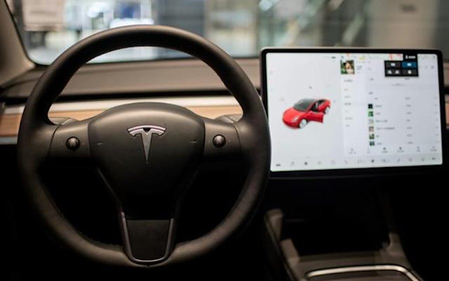California warns of possible oversight of Tesla tests