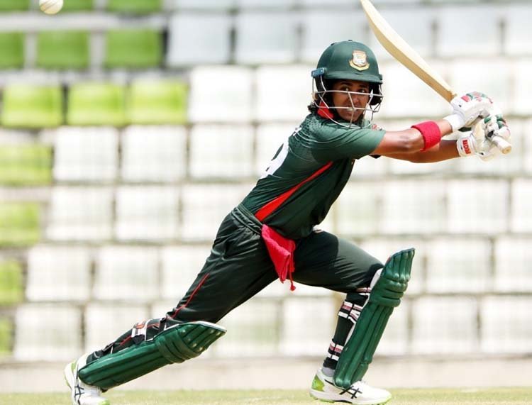 Fargana first Bangladeshi female cricketer to 1000 runs in T20Is