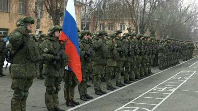 Russia-led troops begin pullback from Kazakhstan