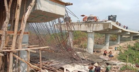 Worker killed, 20 others hurt as bridge collapses in Rangamati