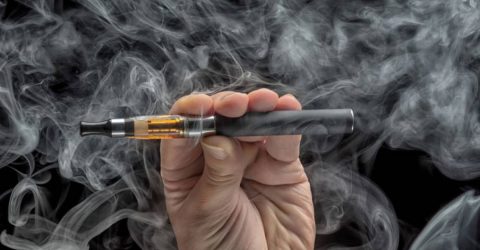 Switch from smoking to vaping cuts health risks substantially, report finds