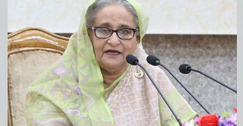 PM wants Bangladesh to advance further maintaining dignity