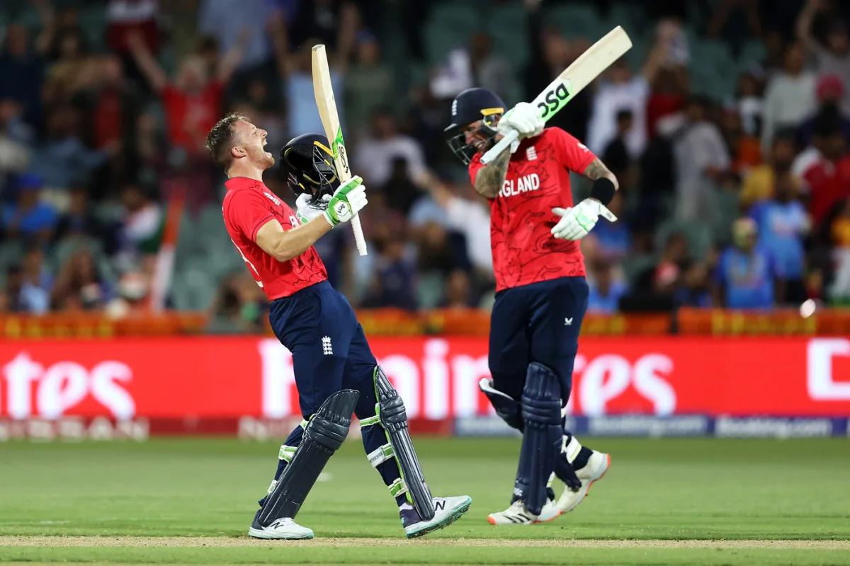 Brilliant Hales, Buttler rout India as England cruise into T20 final