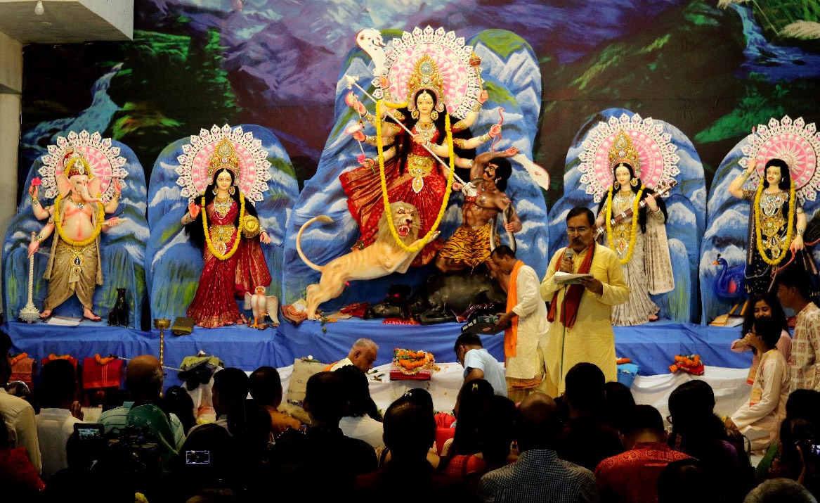 Durga Puja: Maha Saptami celebrated with pomp, décor - The